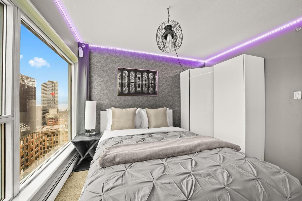 Beautiful 2 Bed Home Dt With Free Parking Vancouver Exteriör bild