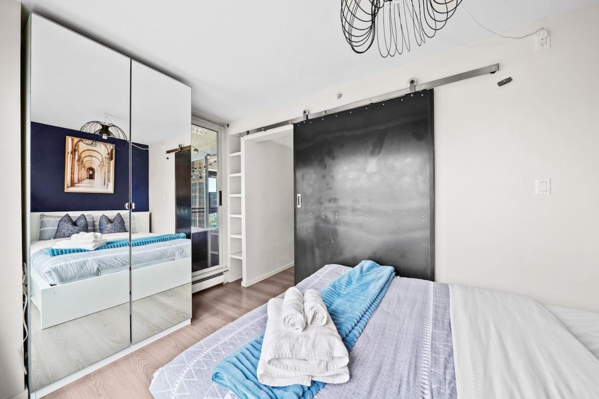 Beautiful 2 Bed Home Dt With Free Parking Vancouver Exteriör bild